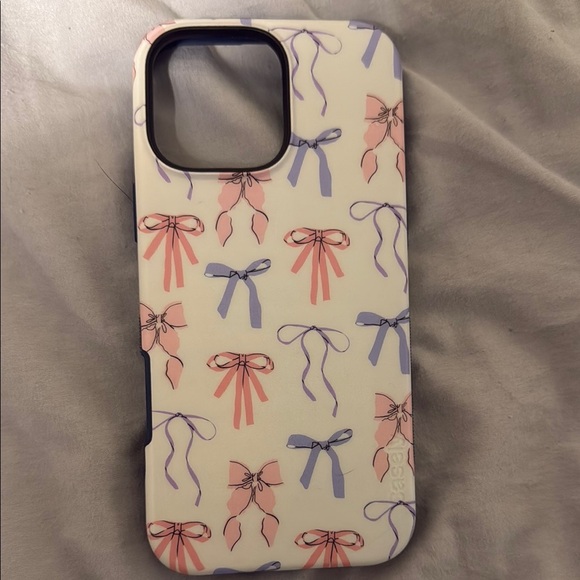 Patterned Phone Case with Bows 16 pro max - Picture 1 of 1